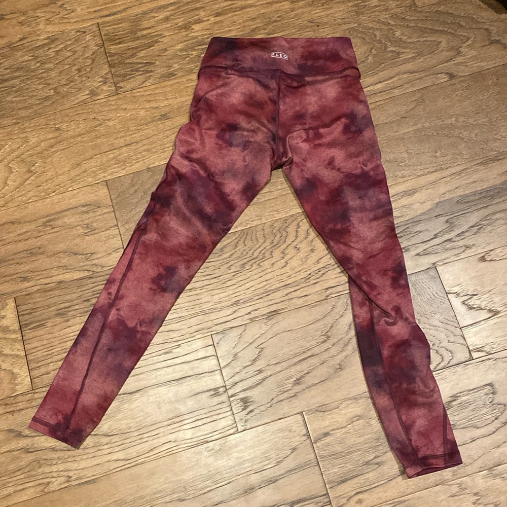 Size small fleo leggings EUC